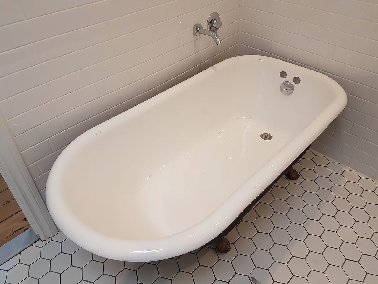 Refinishing & Renew Your Bath Tub